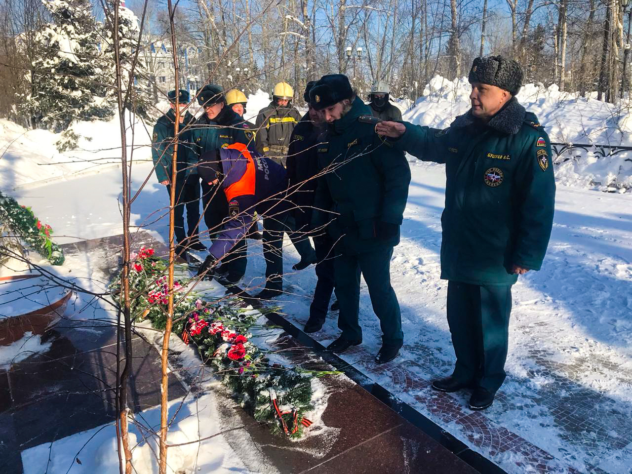 Новости картина дня сми 2. Трегубов Максим Петрозаводск. МЧС Максим. МЧС Трегуб Роман. Максим Трегуб Шукалова.