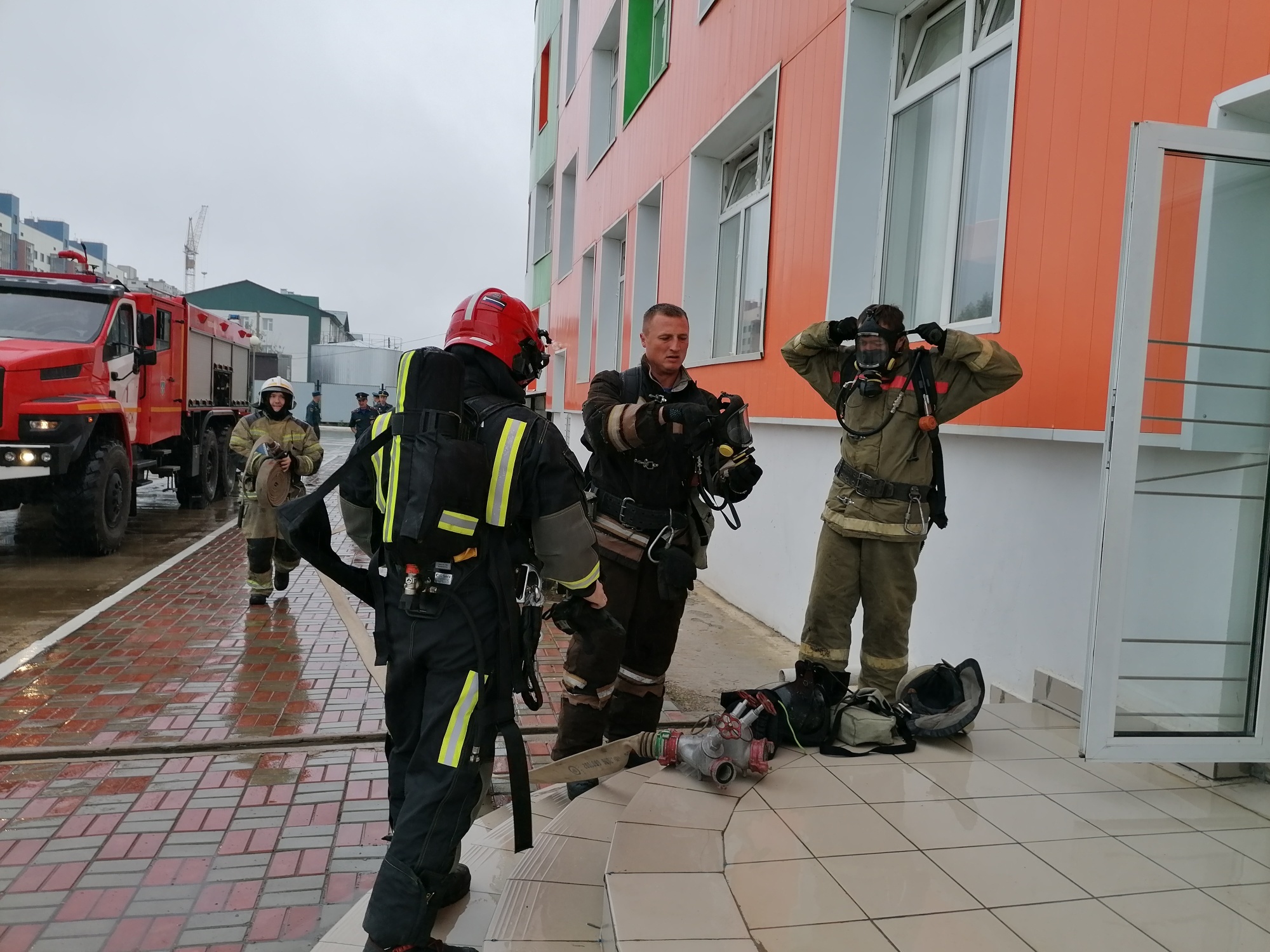 В детском саду «Теремок» г. Ленск прошли пожарно-тактические учения -  Новости - Главное управление МЧС России по Республике Саха (Якутия)