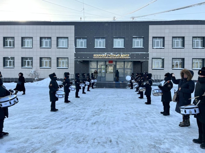 В Якутске прошёл военно-патриотический фестиваль "Армейский городок"