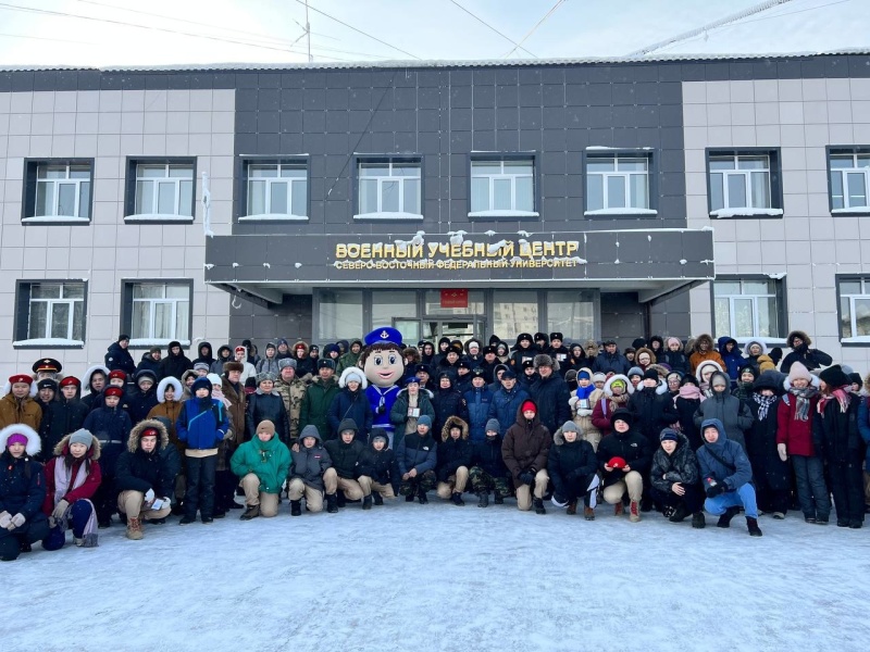 В Якутске прошёл военно-патриотический фестиваль "Армейский городок"